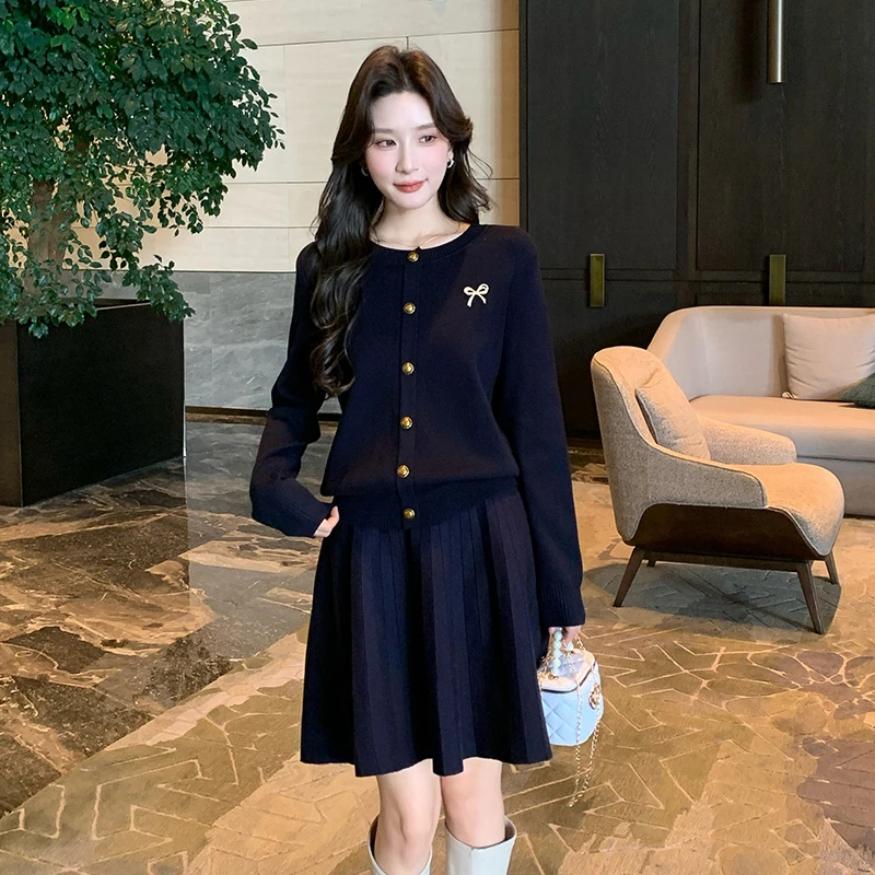 奢姿【星蝶契约】大码女装2025秋季通勤套装胖妹妹时尚针织两件套