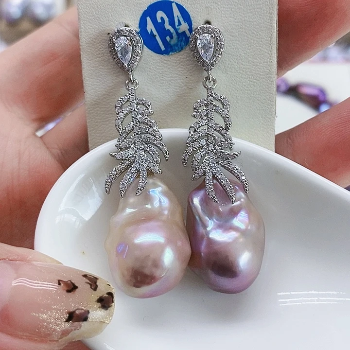 银S925镶嵌耳饰淡水珍珠