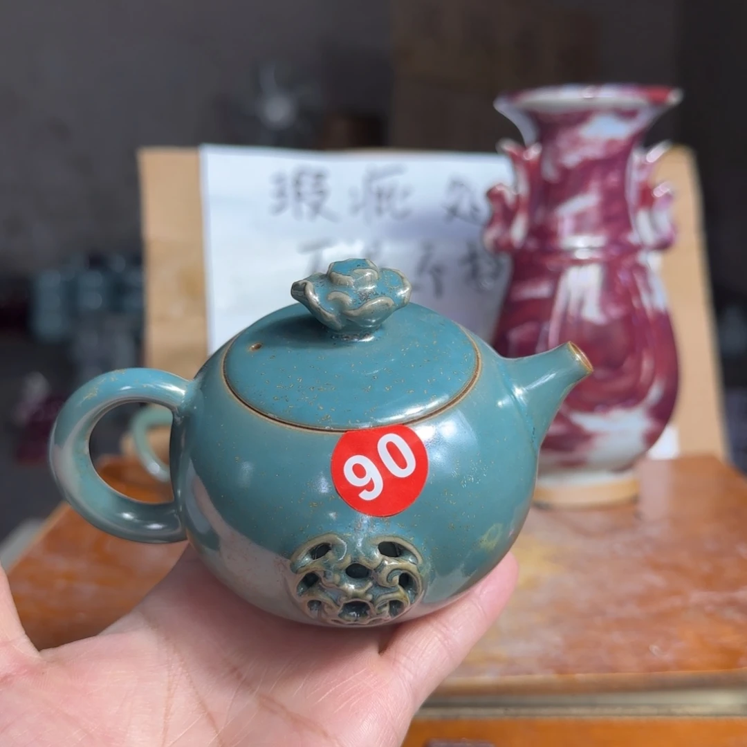 摆件郑家钧瓷摆件微瑕