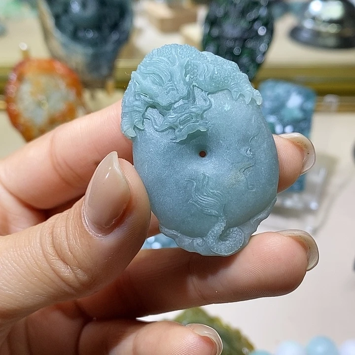 定制翡翠未镶嵌翡翠