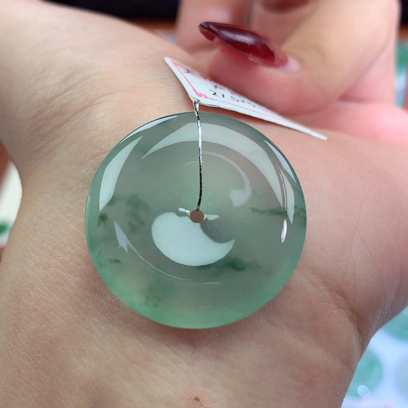 【闪购商品】翡翠吊坠(不含链)未镶嵌