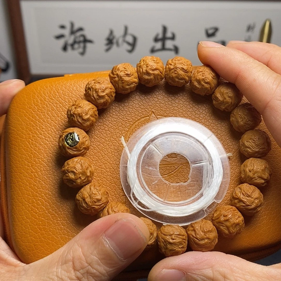 猴头核桃吊坠全品13左右游龙珠56号