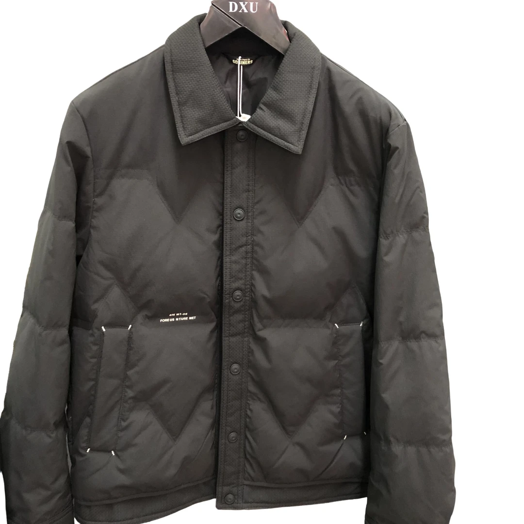 轻薄款休闲羽绒外套