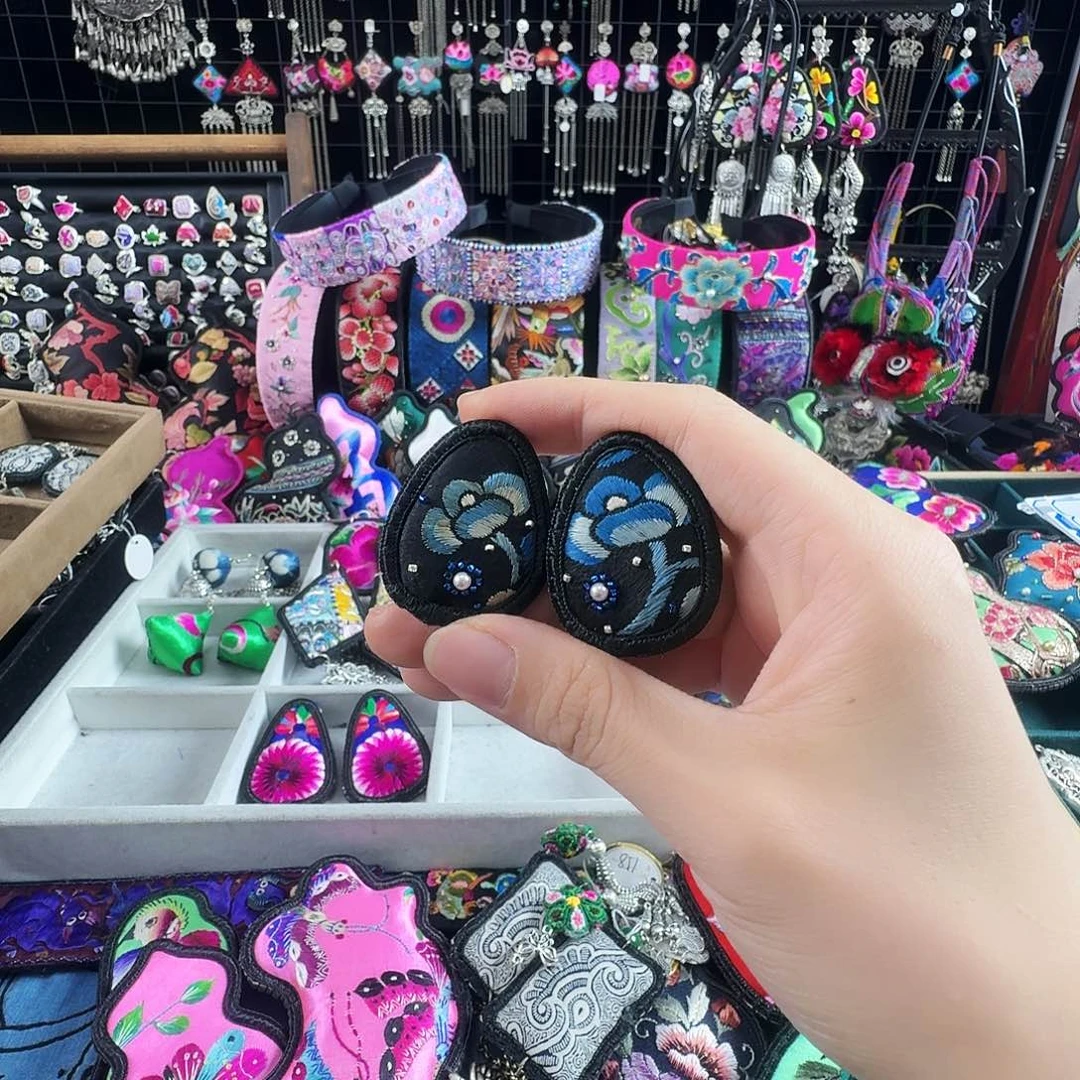 S***织绣手工刺绣工艺