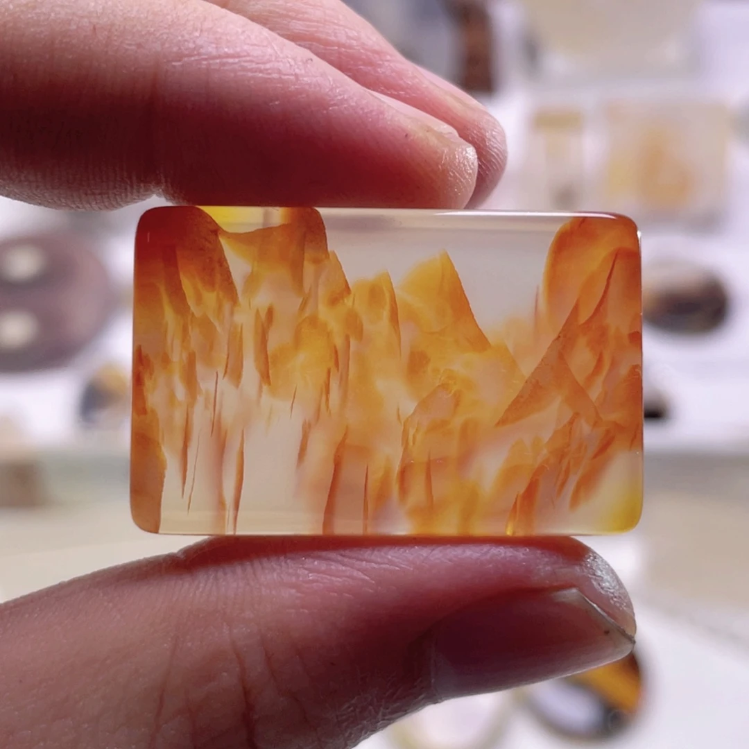 玛瑙/玉髓颈饰未镶嵌