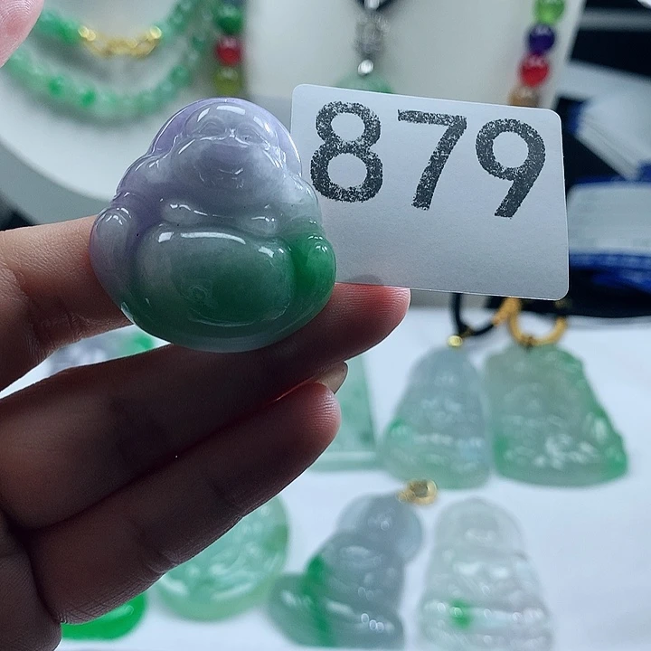 翡翠未镶嵌吊坠(赠链)
