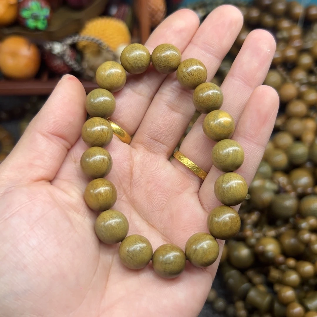 无事牌维腊木（绿檀）