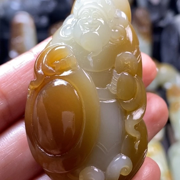 和田玉未镶嵌挂件