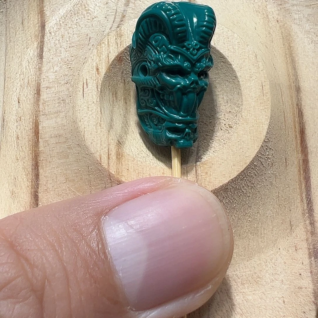 颈饰玻璃男爵三通卡12+