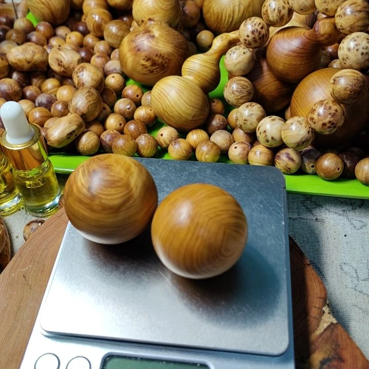 @*兰太行崖柏手工艺品