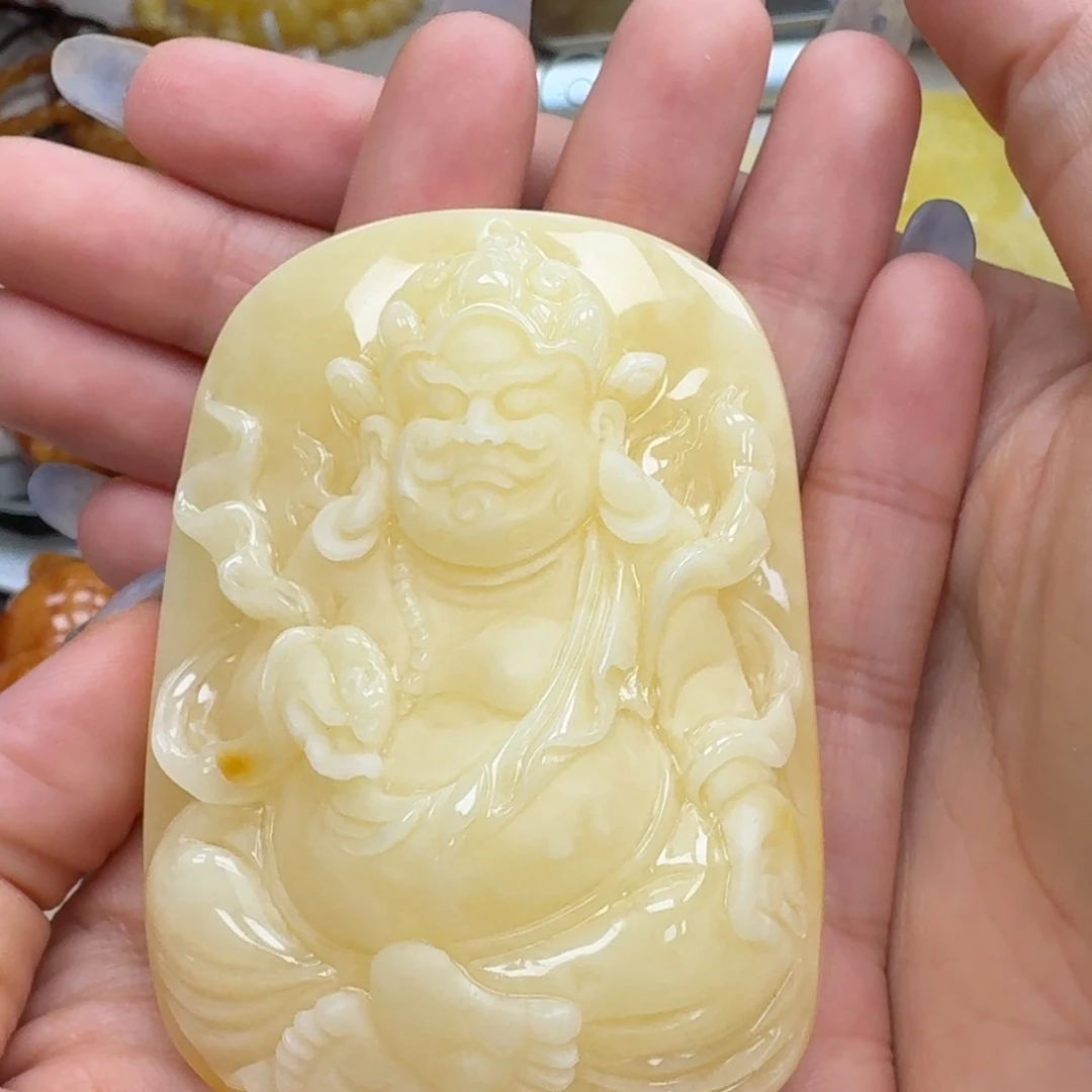 琥珀未镶嵌珠宝奇石吊坠