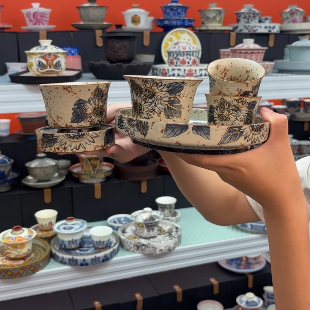 茶具是指由两件商品组合
