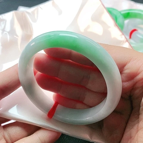 未镶嵌手镯翡翠2932