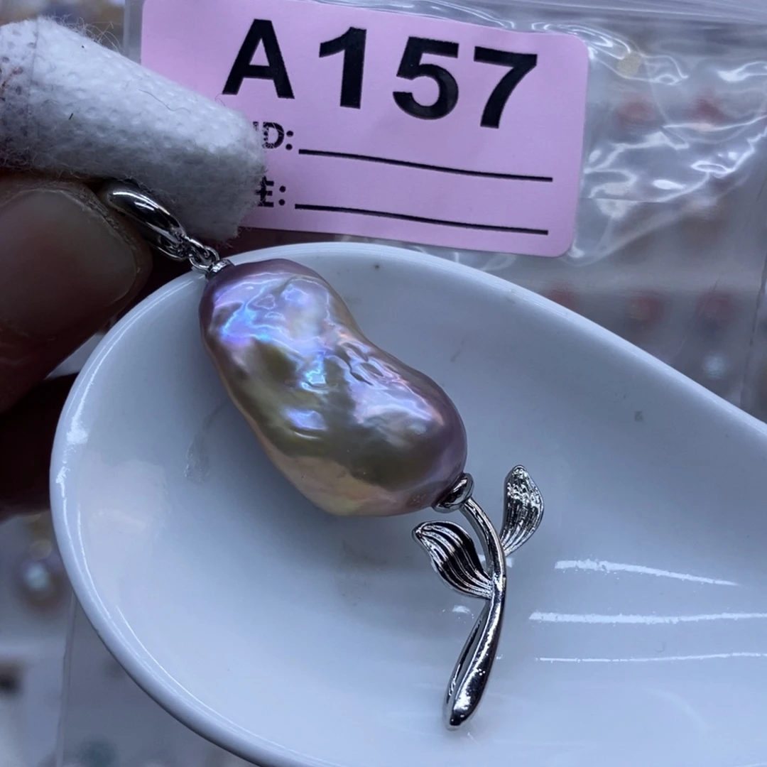 颈饰未镶嵌淡水珍珠