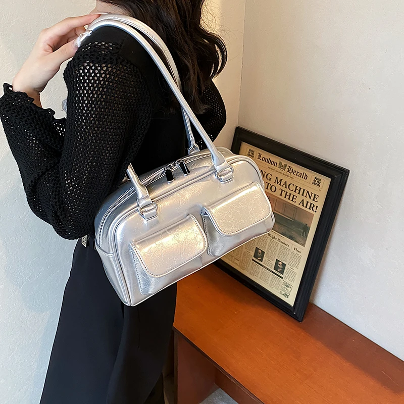 小众设计腋下包包女2025新款复古大容量单肩包高级感通勤手提包