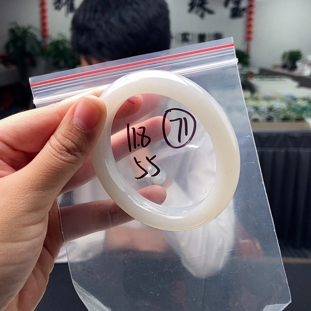 未镶嵌手镯和田玉拍一发一