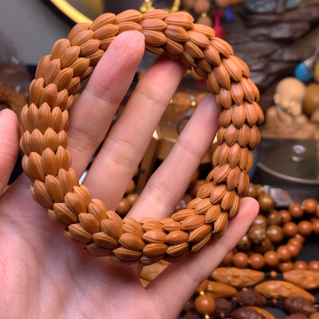 橄榄核吊坠橄榄核