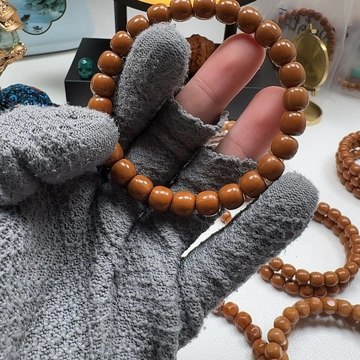 L***H吊坠猴头核桃啊啊啊