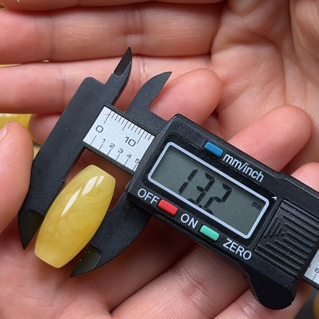 未镶嵌琥珀珠宝奇石蜜蜡精工小天珠