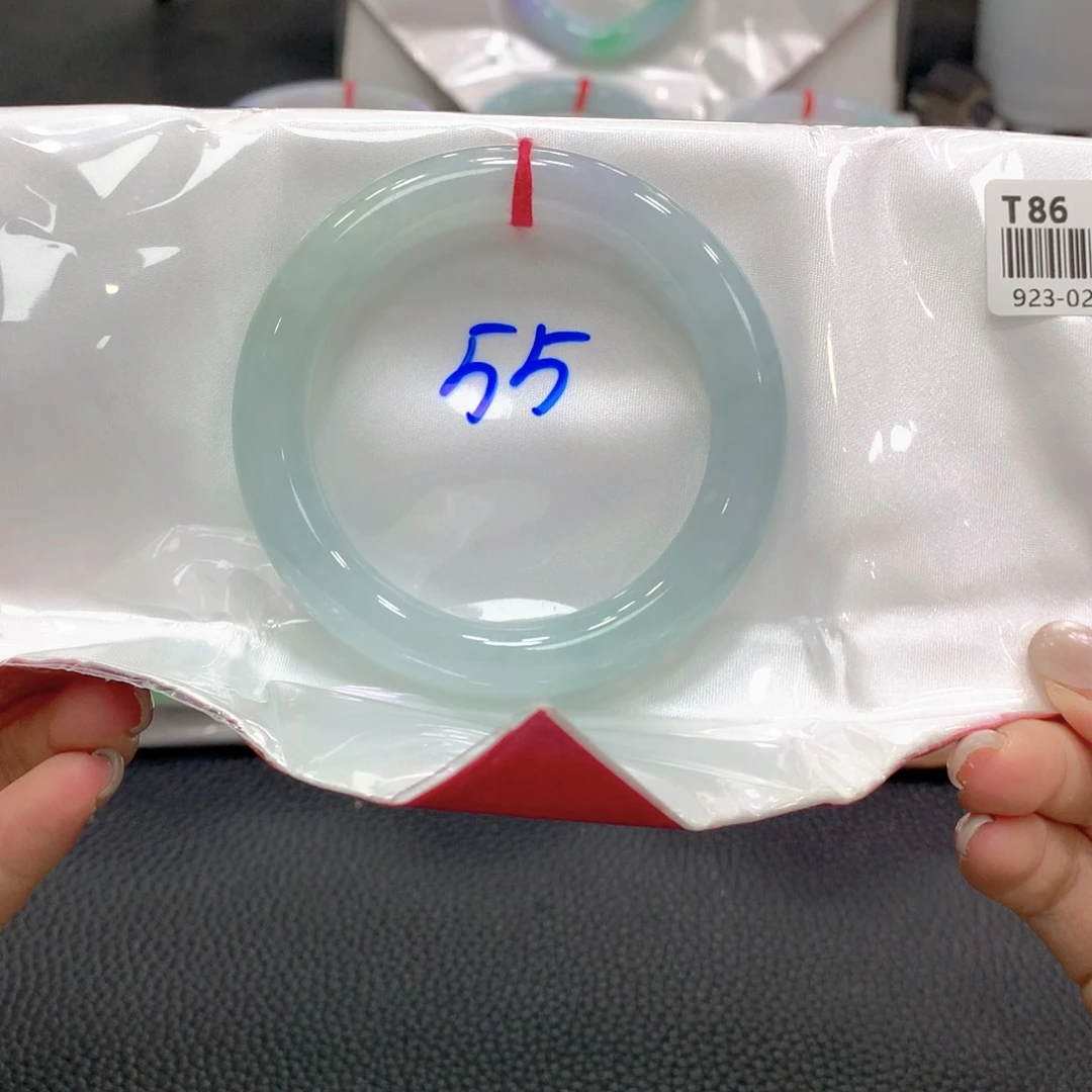 未镶嵌手镯翡翠翡翠
