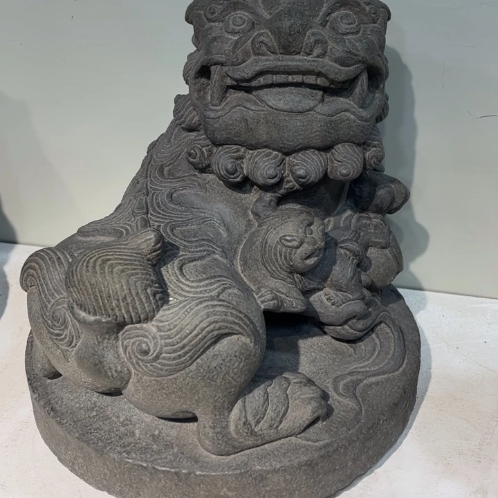 小***1石材青石绿豆青子母狮子