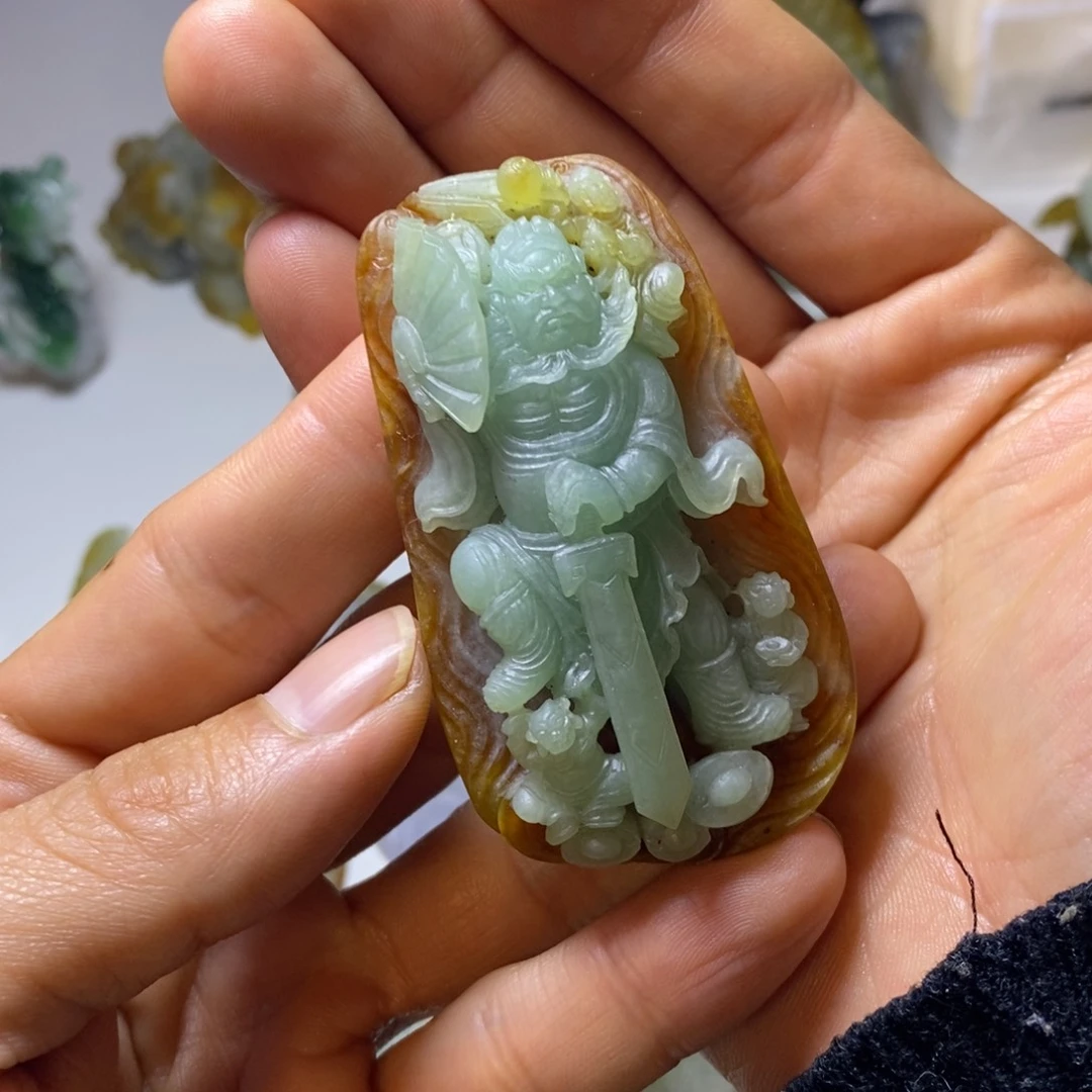 定制翡翠未镶嵌翡翠