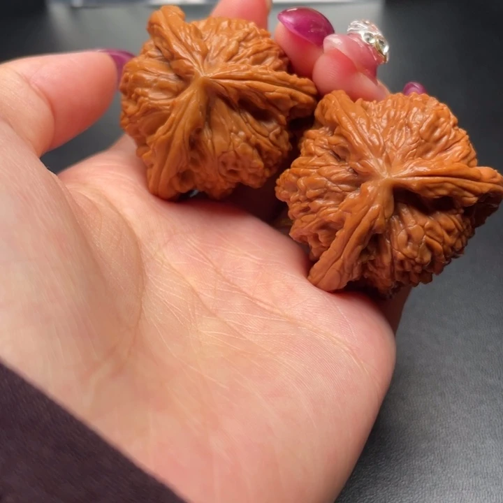 《***》吊坠文玩核桃白狮子