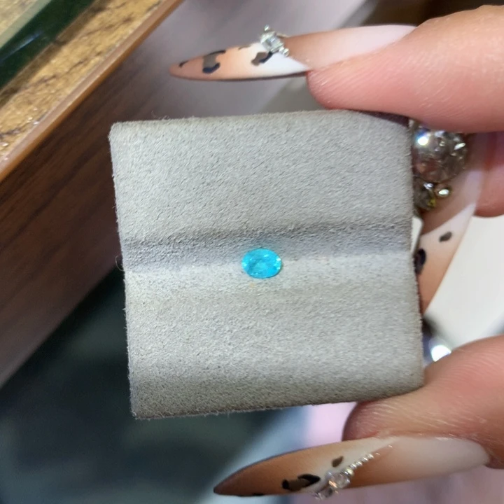 珠宝半成品未镶嵌帕拉依巴碧玺0.19ct巴西霓虹蓝（吉尔德）