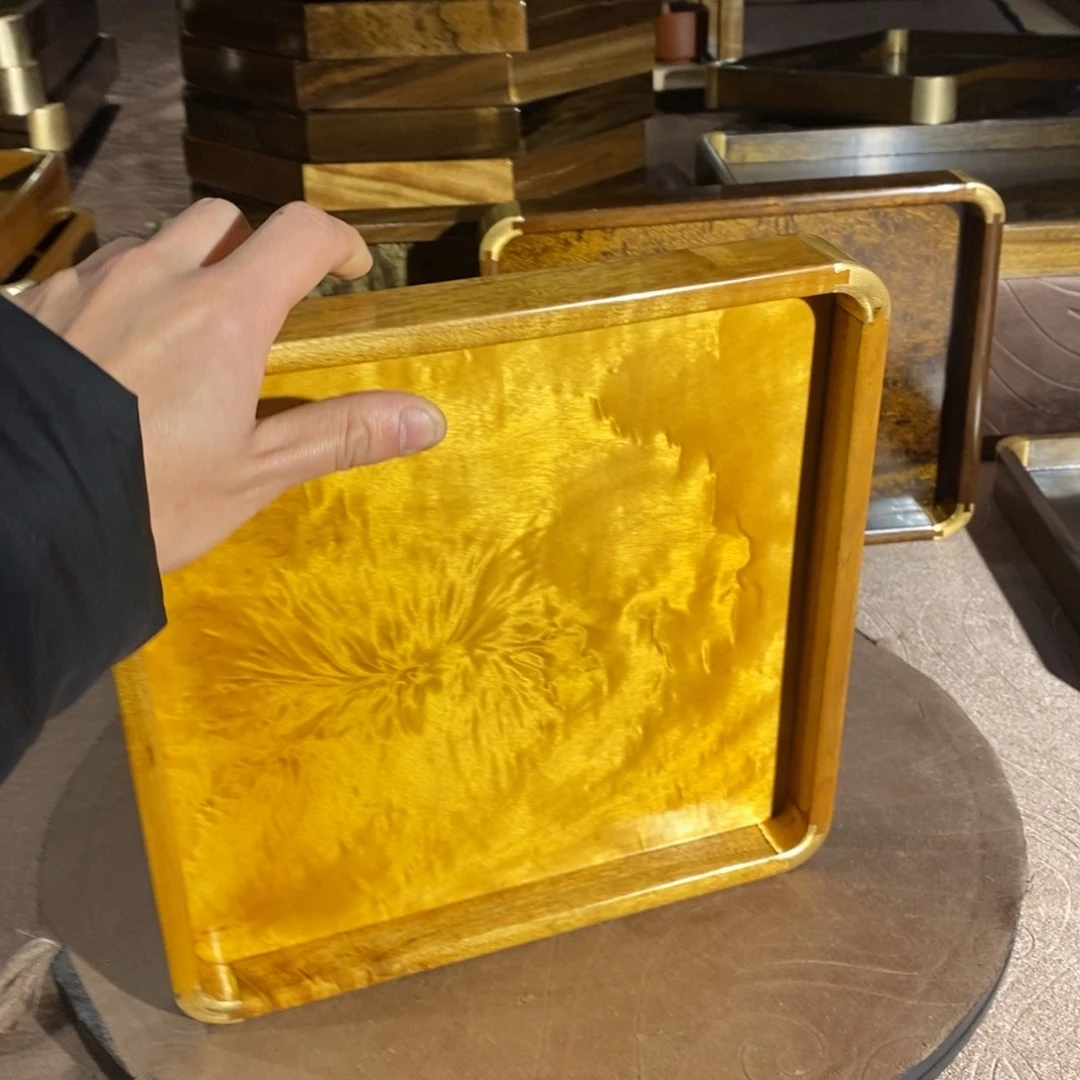 金丝楠莲**心金丝楠木文盘