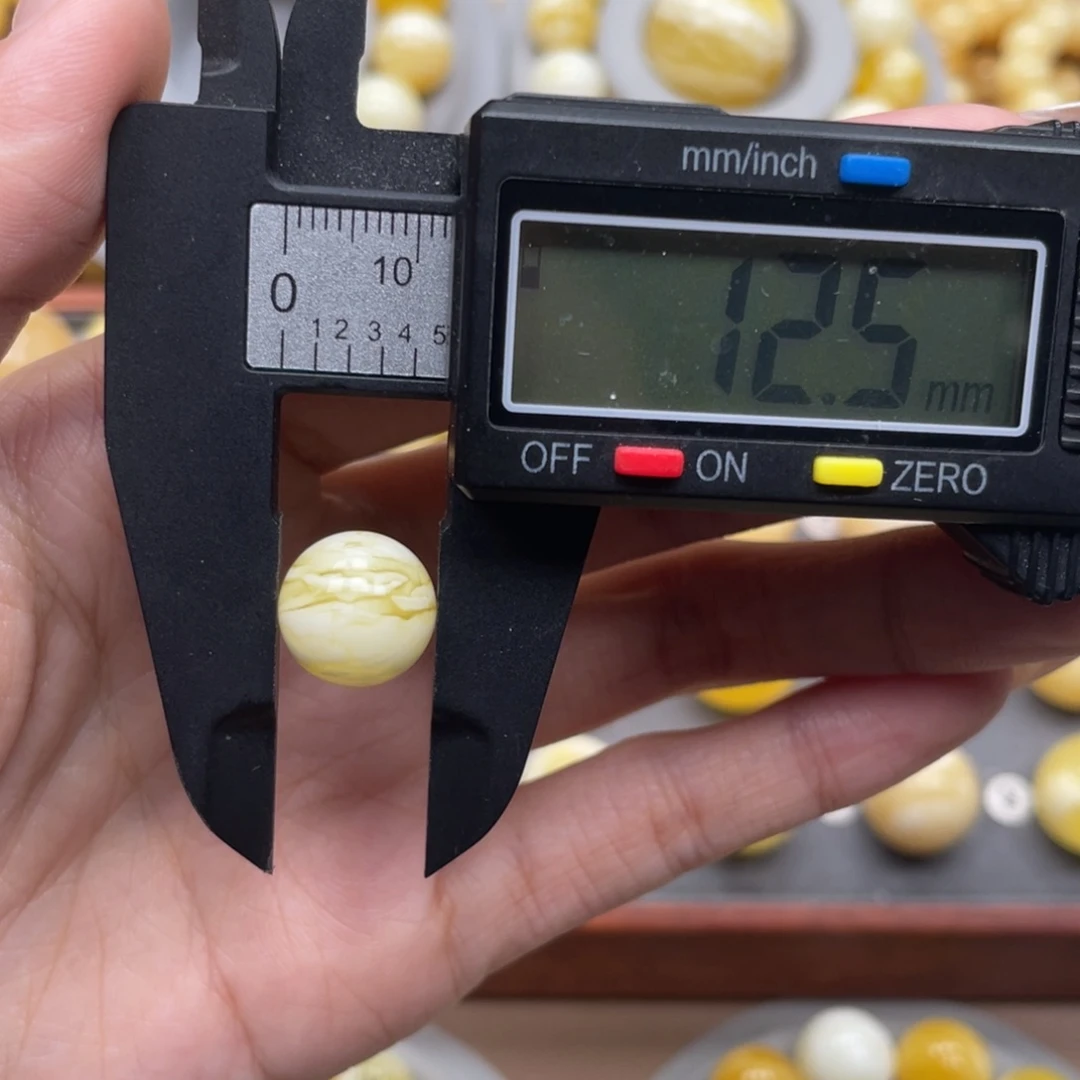 M****琥珀未镶嵌珠宝奇石