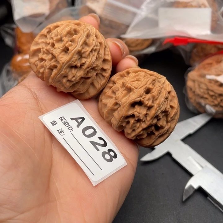 吊坠文玩核桃核桃