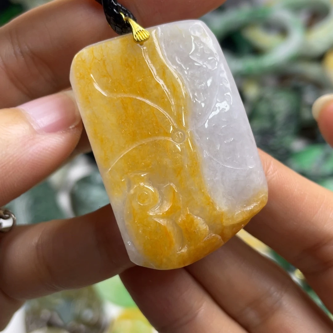 颈饰未镶嵌翡翠牌子