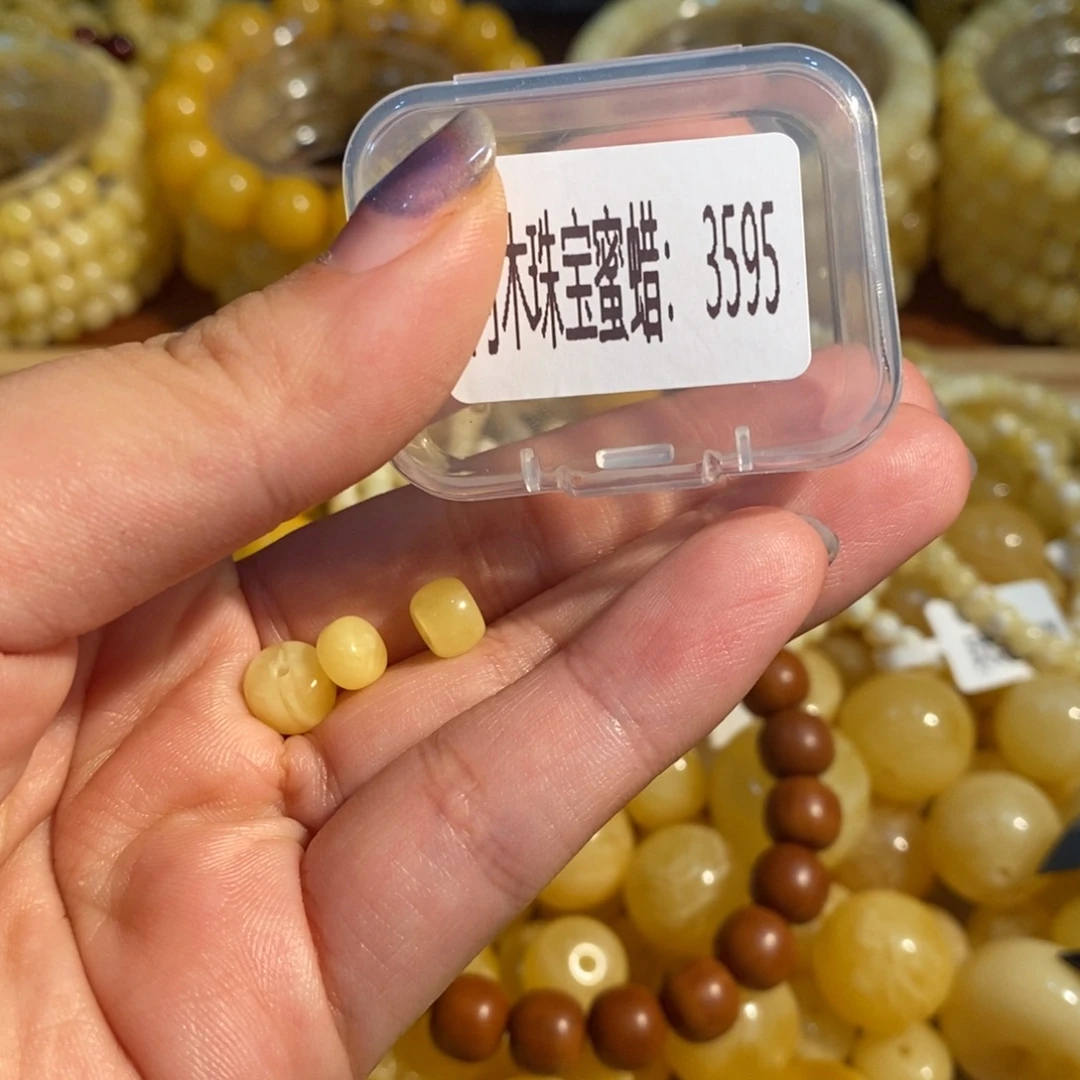 琥珀未镶嵌珠宝奇石3595