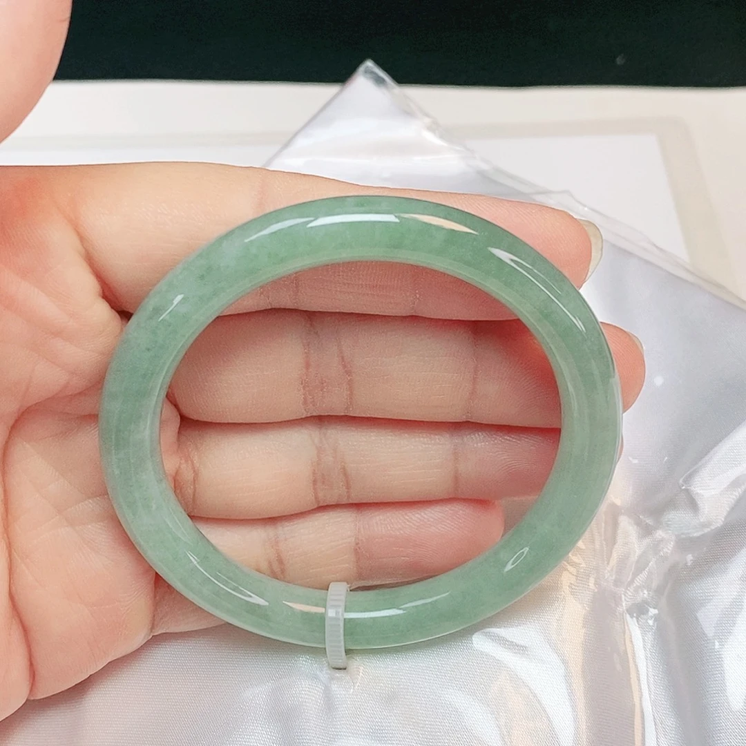 未镶嵌手镯翡翠圆条53