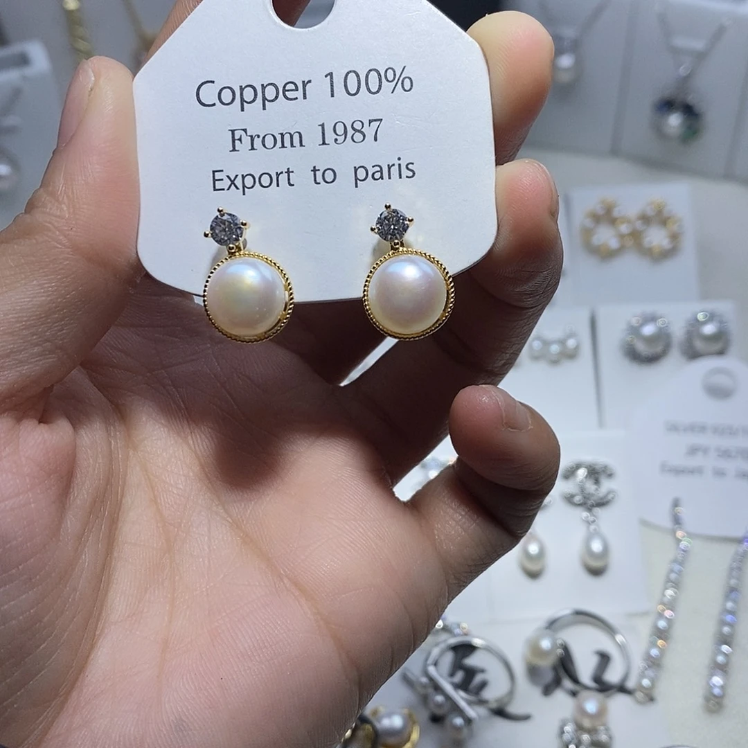 淡水珍珠耳饰未镶嵌