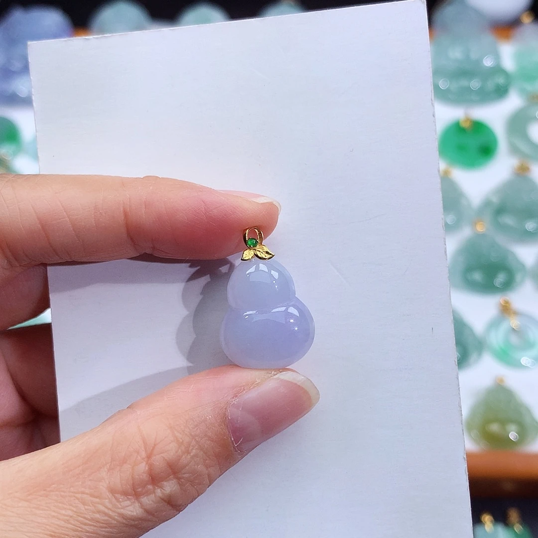 ʚ***ɞ翡翠18K金镶嵌颈饰翡翠吊坠