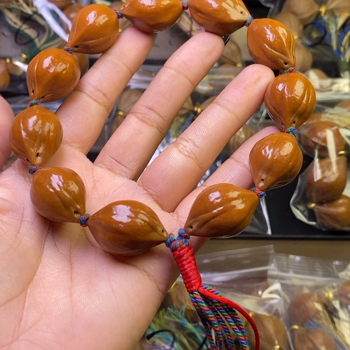 摆件橄榄核橄榄15.8/1.8