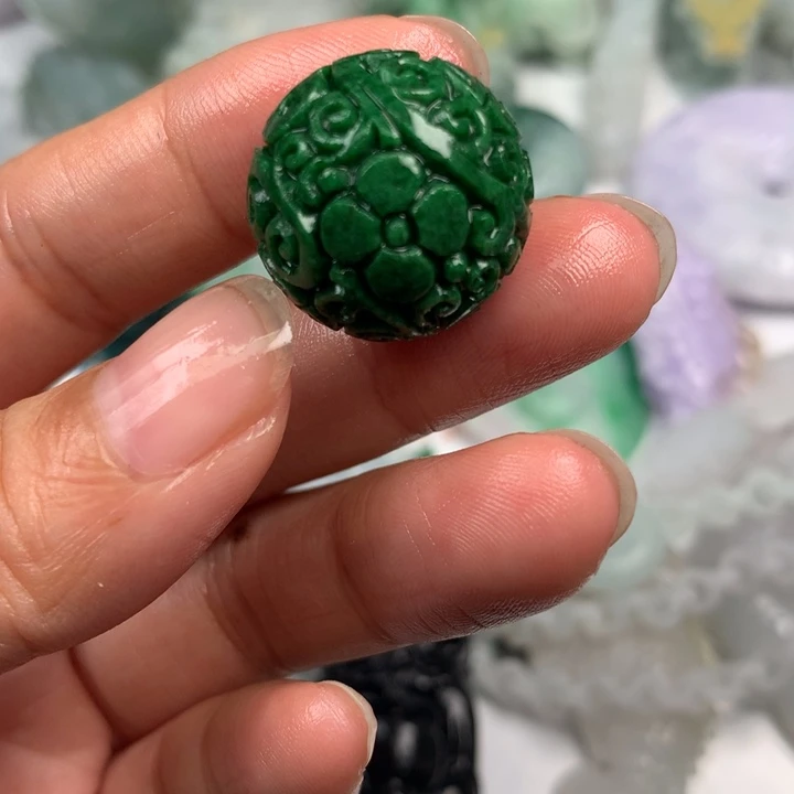 定制翡翠未镶嵌翡翠