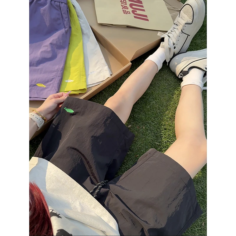简约刺绣速干运动短裤爆款2025新款夏季薄款宽松透气美式痞帅裤子