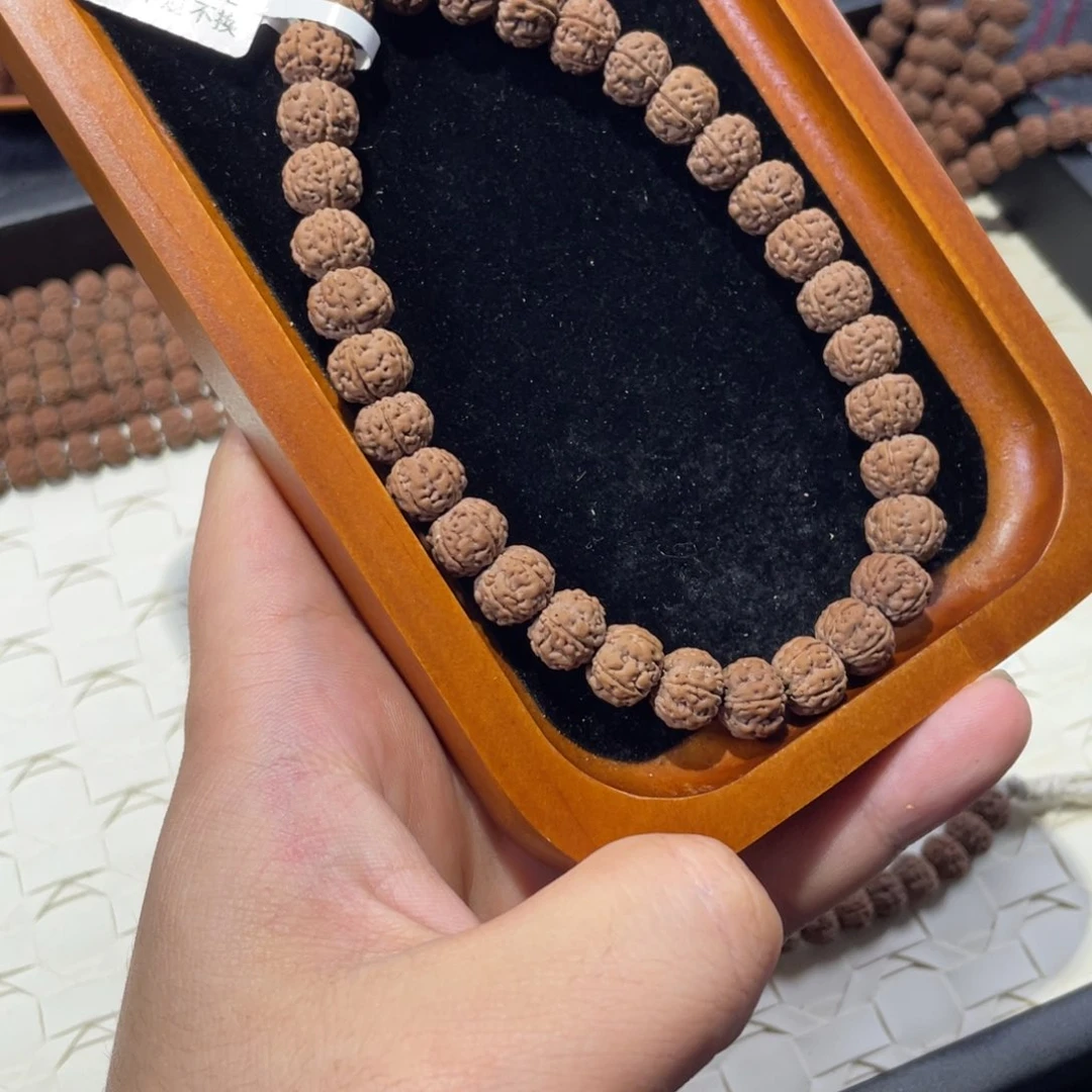 金刚菩提手串11mm全品无黄老树王手持