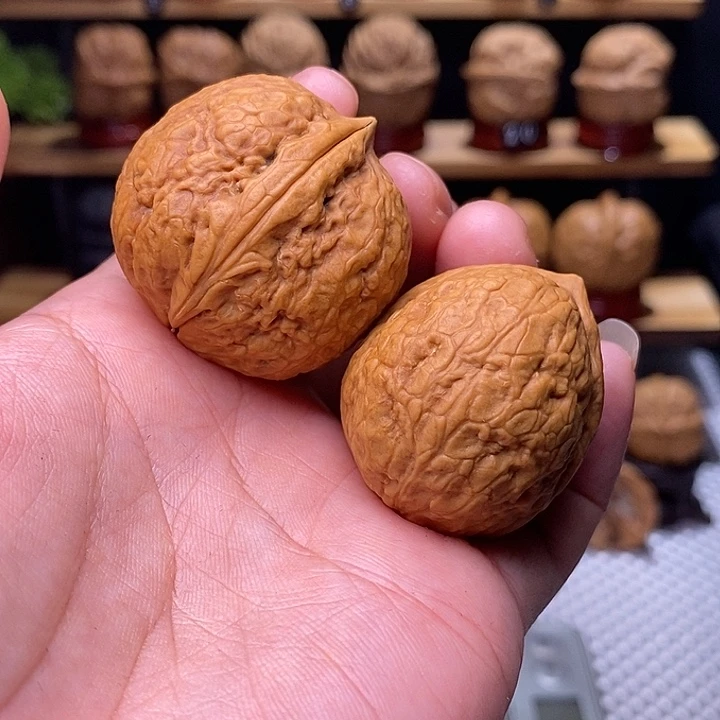 文玩核桃吊坠小钢炮67