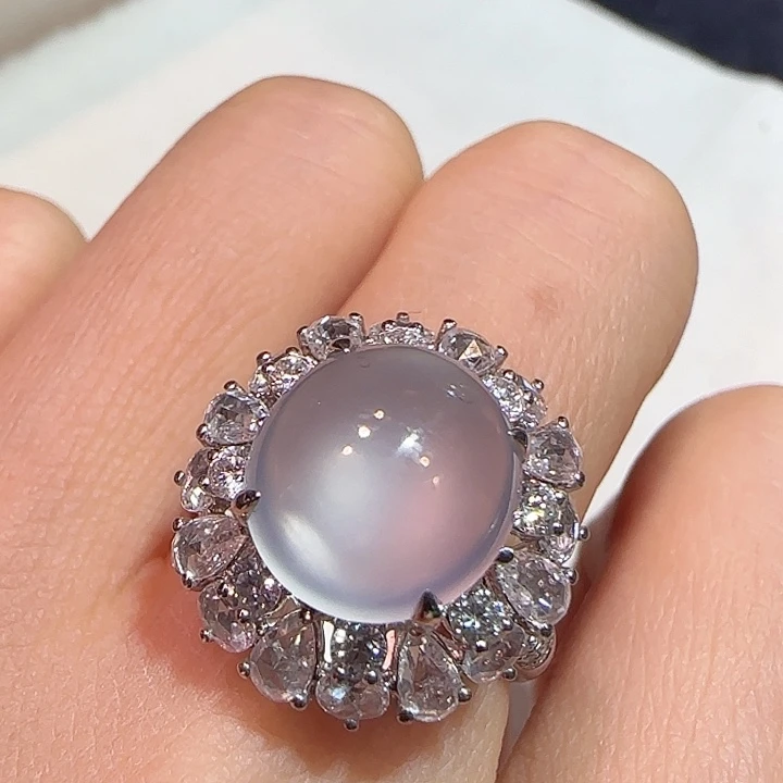 翡翠戒指18K金镶嵌戒指