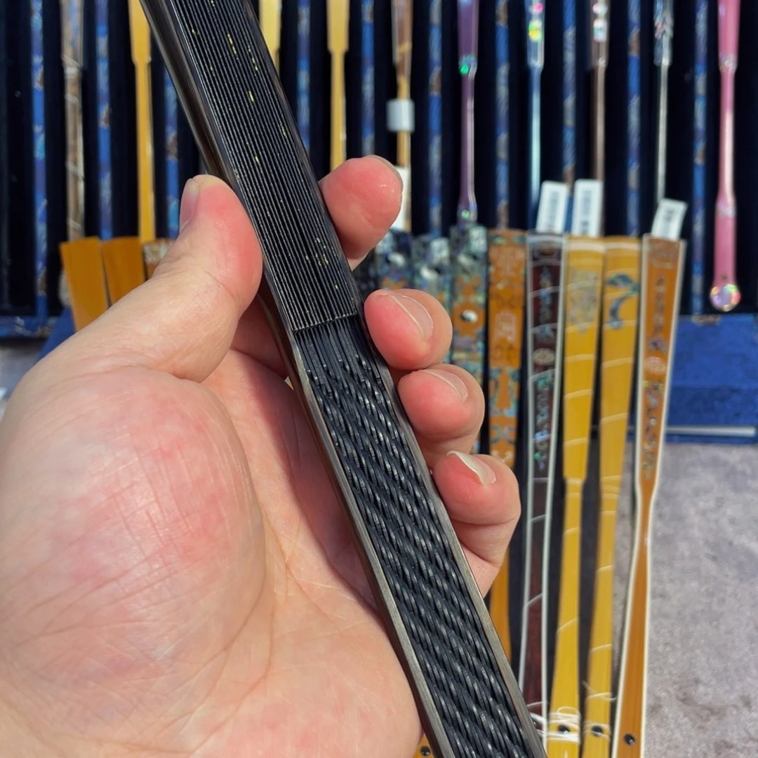 扇子手工制作工艺精湛