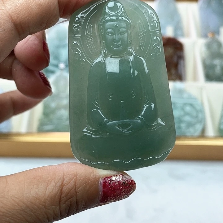 翡翠未镶嵌颈饰招****?天然缅料A货素衣观音