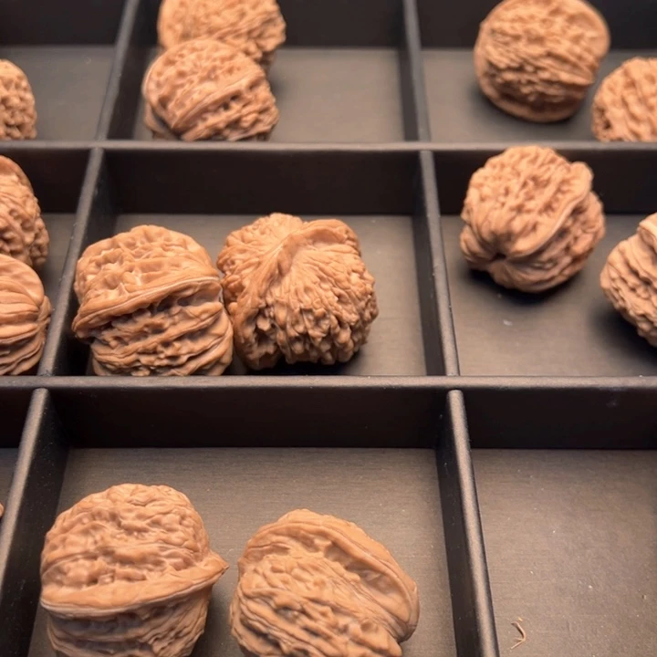 文玩核桃把件全品山地果四座楼福利