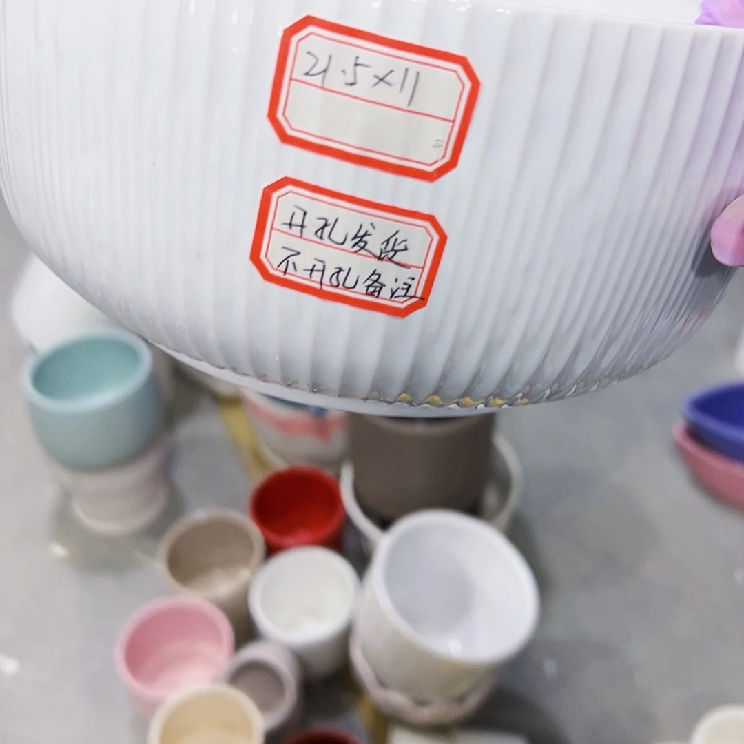 有孔外贸尾单陶瓷花盆凑单10米包邮