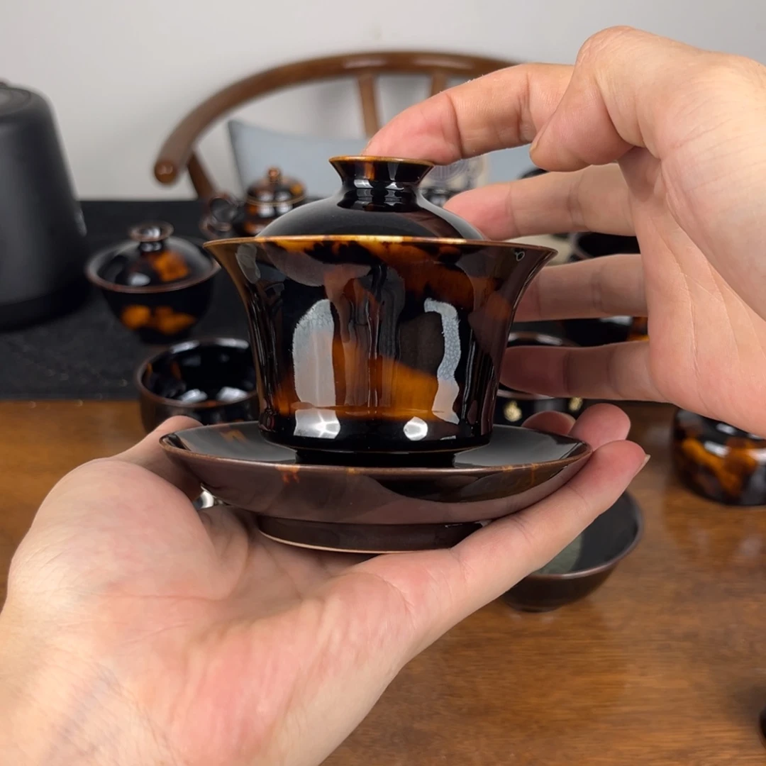 碗玳瑁釉三才马蹄盖碗