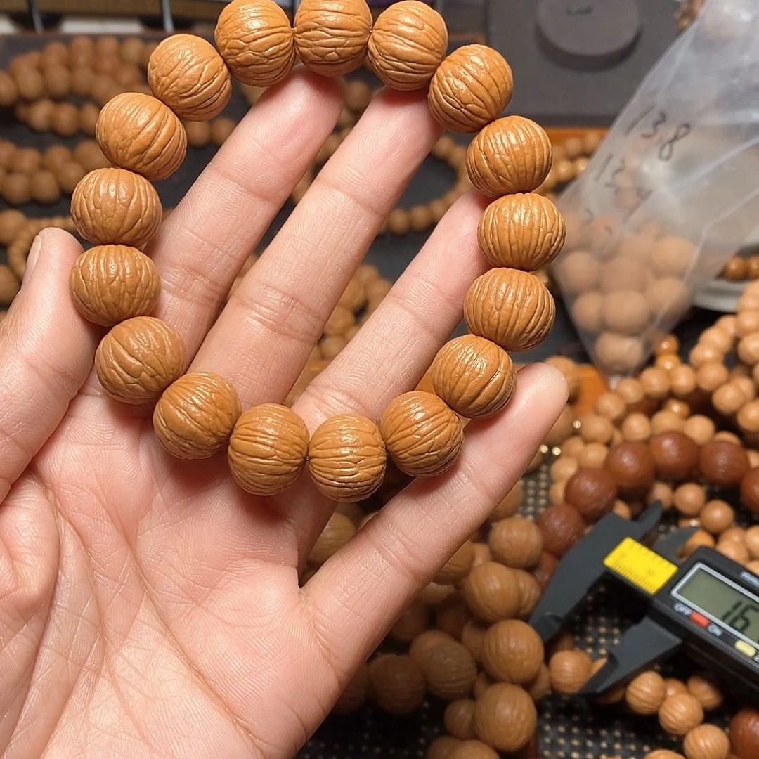 猴头核桃吊坠做***态土豪1.63