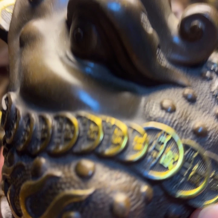 铜器摆件      点击下单