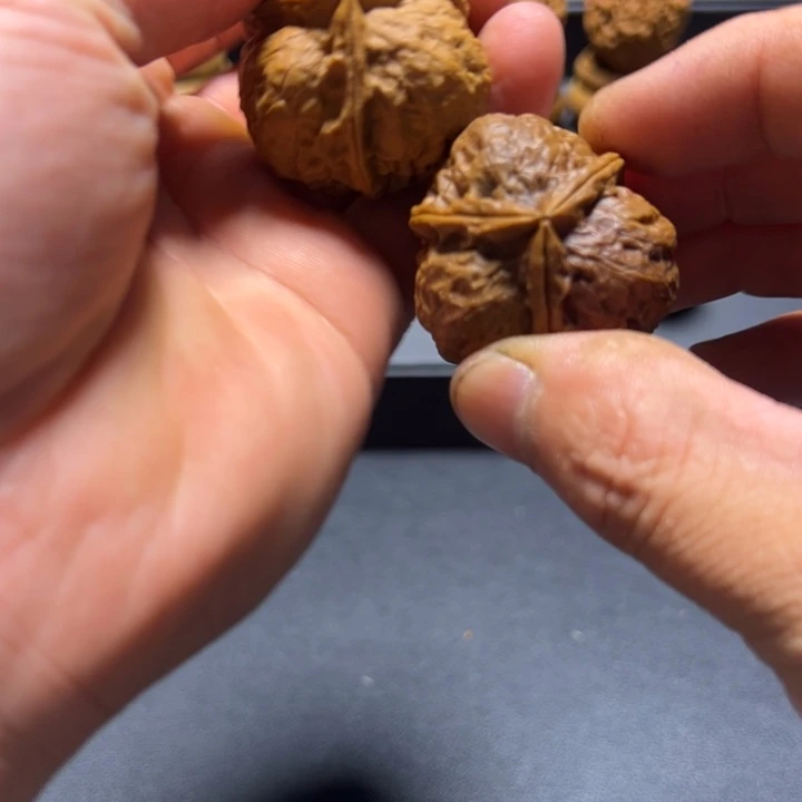 把件文玩核桃B福瓜三棱38